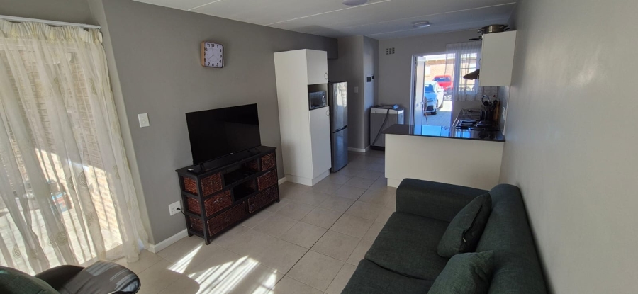2 Bedroom Property for Sale in Fairview Industrial Eastern Cape